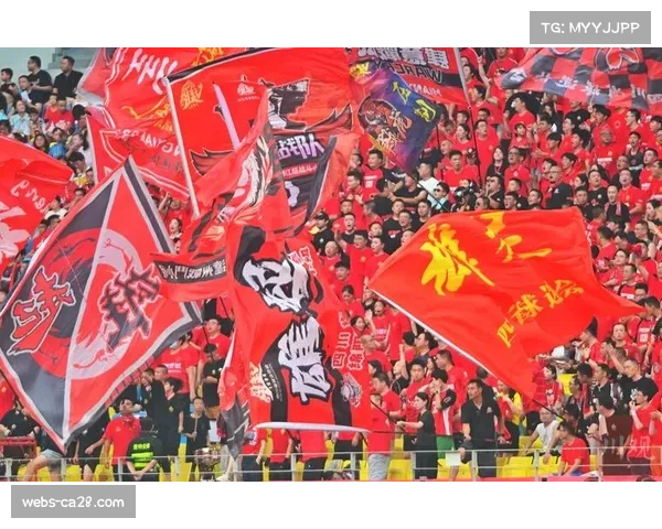 成都蓉城进攻火力凶猛但失五球 攻守平衡仍需进一步调整